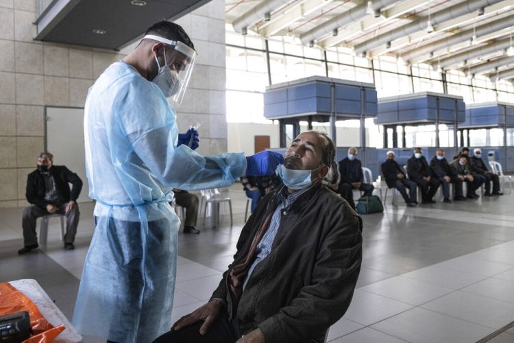 Thu. 9:08 a.m.: Latest virus headlines updates — UK prime minister denies stealth lockdown plan
